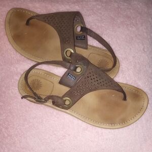 UGG Women's Brown Cut Out Leather Thong Sandals With Back Strap - Size 6